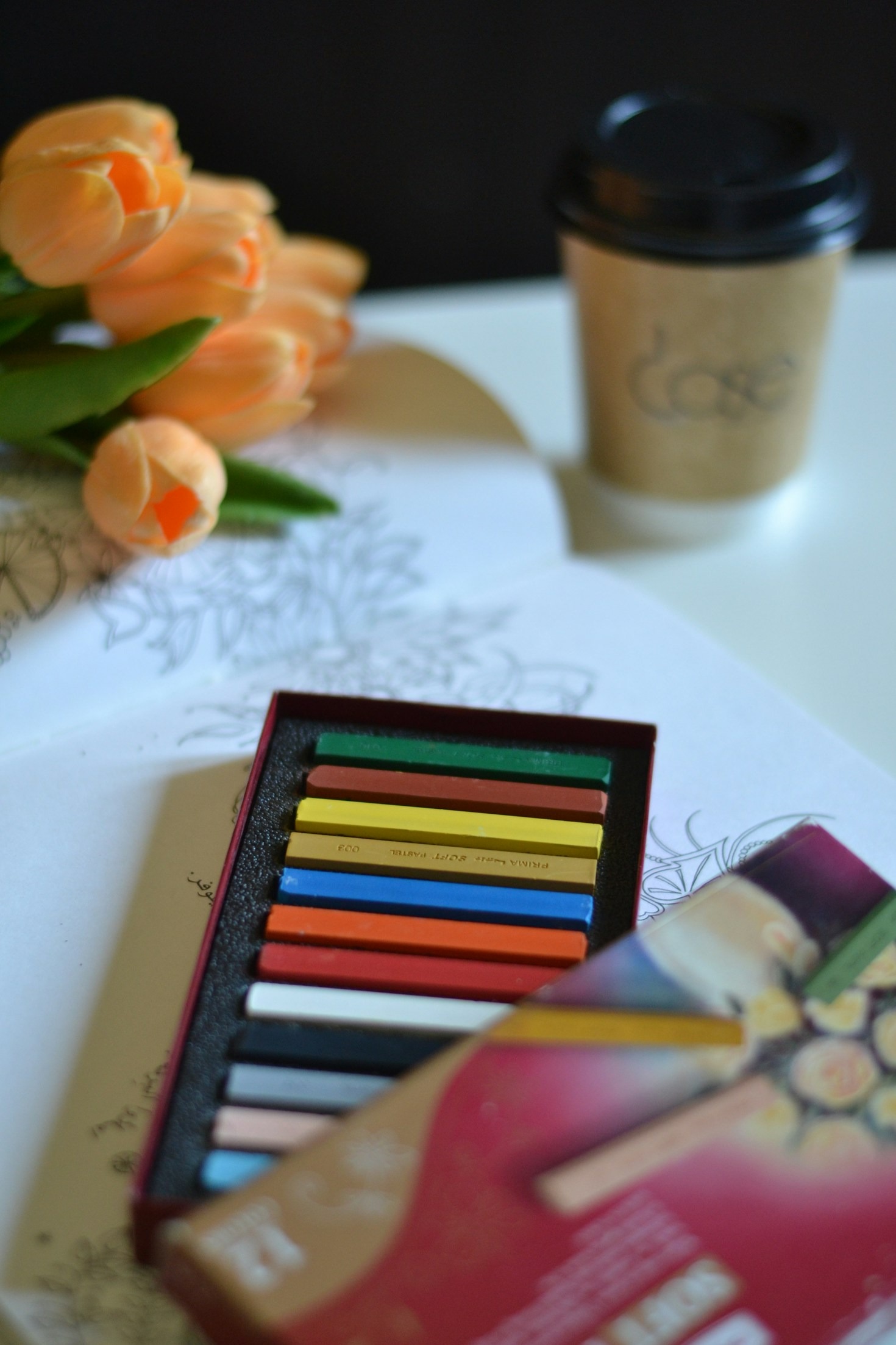 De voordelen van papieren kleurboeken in een digitale wereld